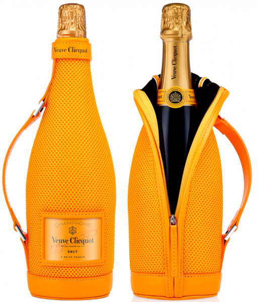 Champagne Veuve Clicquot Brut Ice Jacket